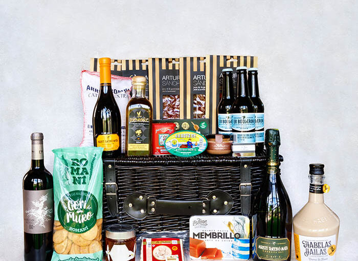 Basco Spanish Deluxe Food Hamper