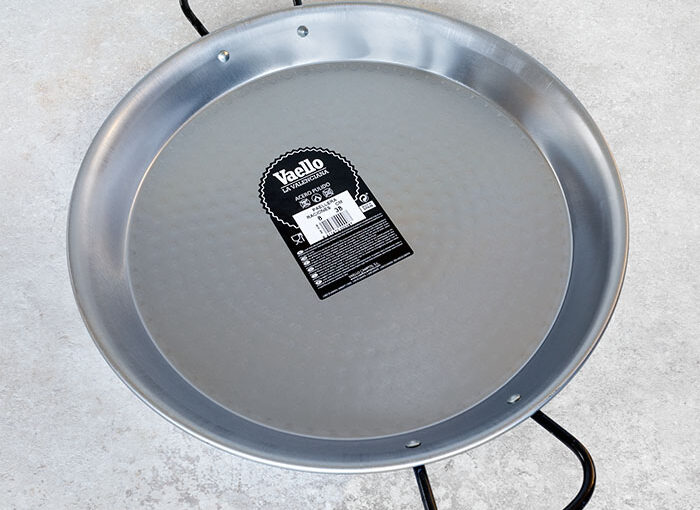 Vaello Polished Steel Paella Pan 38cm