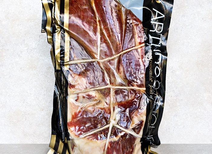 Arturo Sánchez Boneless Paleta Ibérica de Cebo 2.5Kg