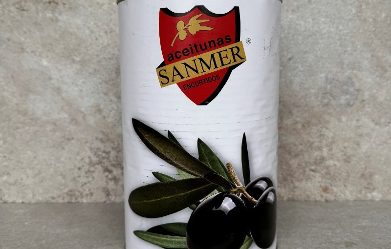 Llorens Pitted Black Olives 2Kg