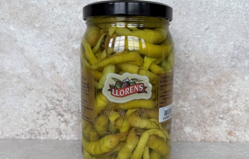 Llorens Spicy Guindilla Peppers Jar